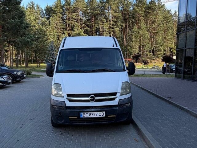 Белый Опель Movano, объемом двигателя 2.46 л и пробегом 300 тыс. км за 7700 $, фото 1 на Automoto.ua