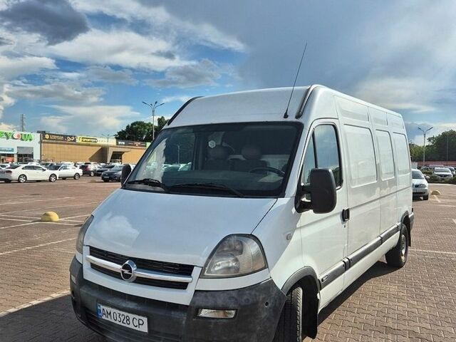 Белый Опель Movano, объемом двигателя 2.46 л и пробегом 436 тыс. км за 5000 $, фото 1 на Automoto.ua