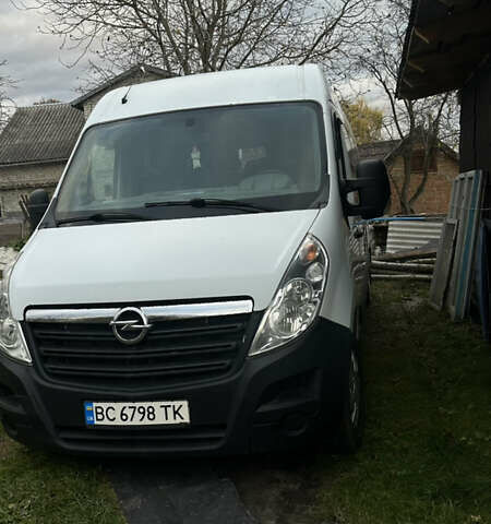 Белый Опель Movano, объемом двигателя 2.3 л и пробегом 395 тыс. км за 16500 $, фото 1 на Automoto.ua