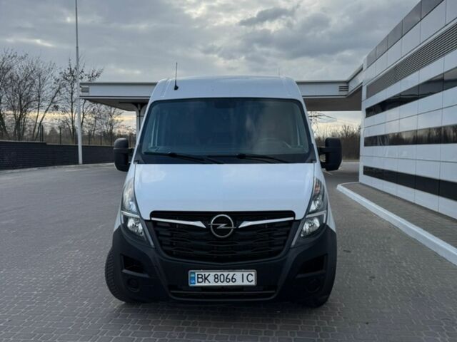Білий Опель Movano, об'ємом двигуна 2.3 л та пробігом 360 тис. км за 20800 $, фото 1 на Automoto.ua