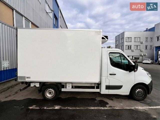 Білий Опель Movano, об'ємом двигуна 2.3 л та пробігом 296 тис. км за 15600 $, фото 1 на Automoto.ua