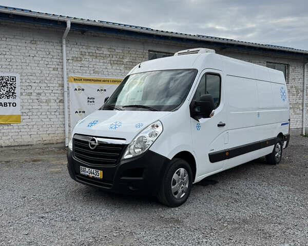 Белый Опель Movano, объемом двигателя 0 л и пробегом 255 тыс. км за 20700 $, фото 1 на Automoto.ua