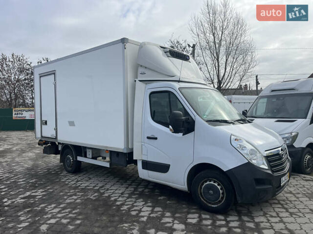 Белый Опель Movano, объемом двигателя 2.3 л и пробегом 299 тыс. км за 22900 $, фото 1 на Automoto.ua