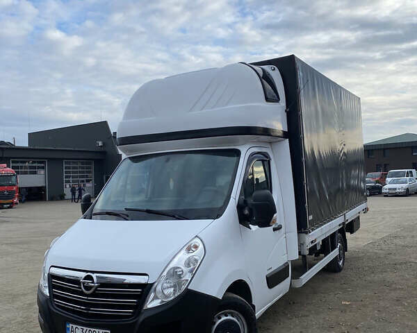 Белый Опель Movano, объемом двигателя 2.3 л и пробегом 345 тыс. км за 14000 $, фото 1 на Automoto.ua