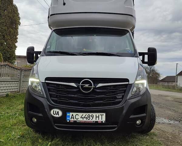 Белый Опель Movano, объемом двигателя 2.3 л и пробегом 449 тыс. км за 20500 $, фото 1 на Automoto.ua