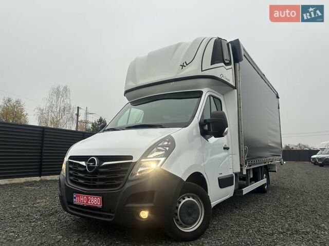 Белый Опель Movano, объемом двигателя 2.3 л и пробегом 367 тыс. км за 19600 $, фото 1 на Automoto.ua