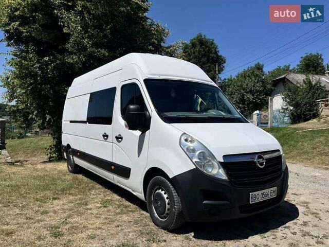 Белый Опель Movano, объемом двигателя 2.3 л и пробегом 497 тыс. км за 13300 $, фото 1 на Automoto.ua