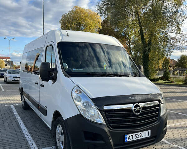 Белый Опель Movano, объемом двигателя 2.3 л и пробегом 533 тыс. км за 15000 $, фото 1 на Automoto.ua