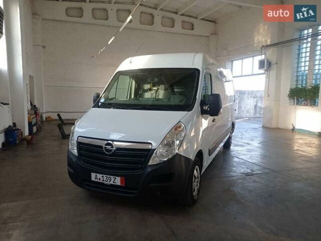 Опель Movano, объемом двигателя 2.3 л и пробегом 228 тыс. км за 15900 $, фото 1 на Automoto.ua