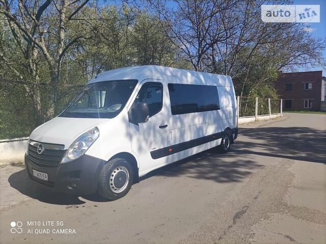 Білий Опель Movano пасс., об'ємом двигуна 2.3 л та пробігом 175 тис. км за 16200 $, фото 1 на Automoto.ua