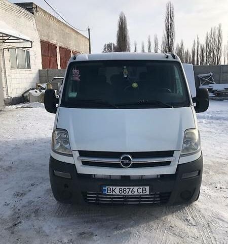 Білий Опель Movano пасс., об'ємом двигуна 2.5 л та пробігом 350 тис. км за 6700 $, фото 1 на Automoto.ua