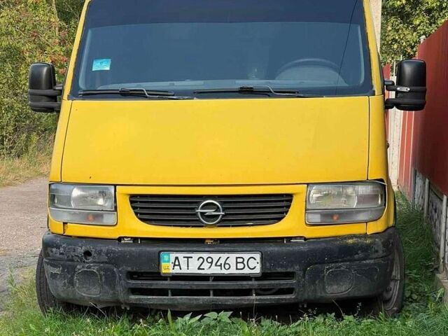Желтый Опель Movano, объемом двигателя 2.8 л и пробегом 600 тыс. км за 2800 $, фото 1 на Automoto.ua