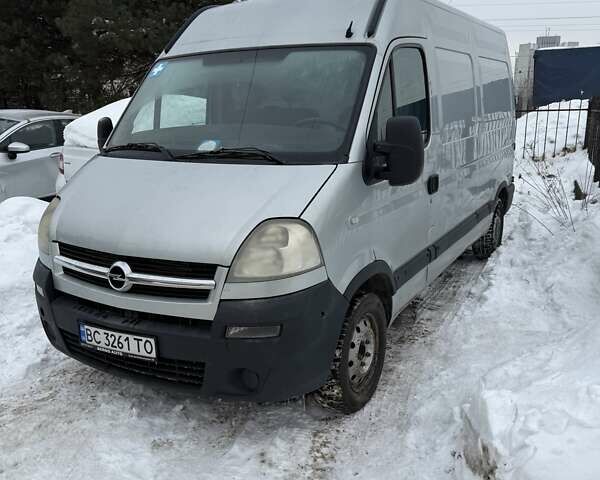Серый Опель Movano, объемом двигателя 2.46 л и пробегом 257 тыс. км за 7200 $, фото 1 на Automoto.ua