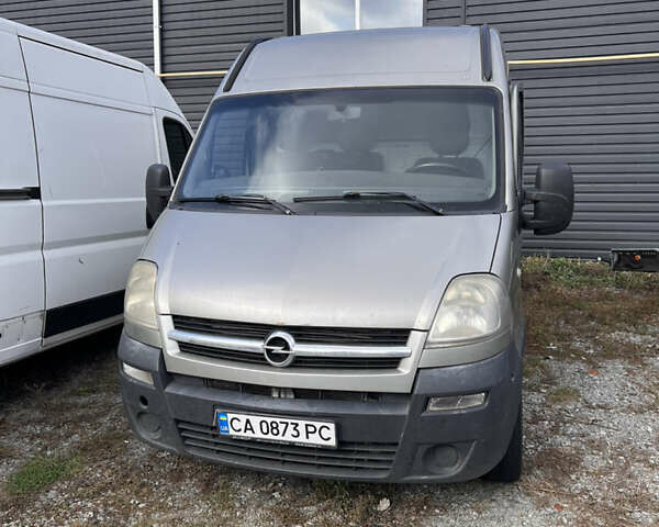 Серый Опель Movano, объемом двигателя 2.46 л и пробегом 612 тыс. км за 5500 $, фото 1 на Automoto.ua