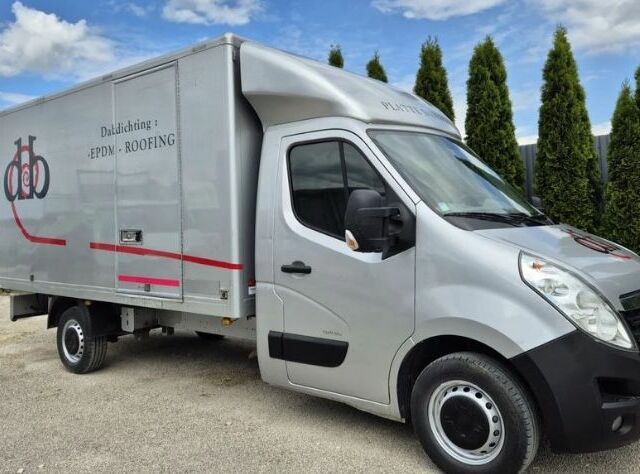 Серый Опель Movano, объемом двигателя 2.3 л и пробегом 160 тыс. км за 10499 $, фото 1 на Automoto.ua