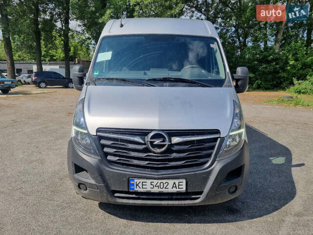 Серый Опель Movano, объемом двигателя 2.3 л и пробегом 346 тыс. км за 17300 $, фото 1 на Automoto.ua