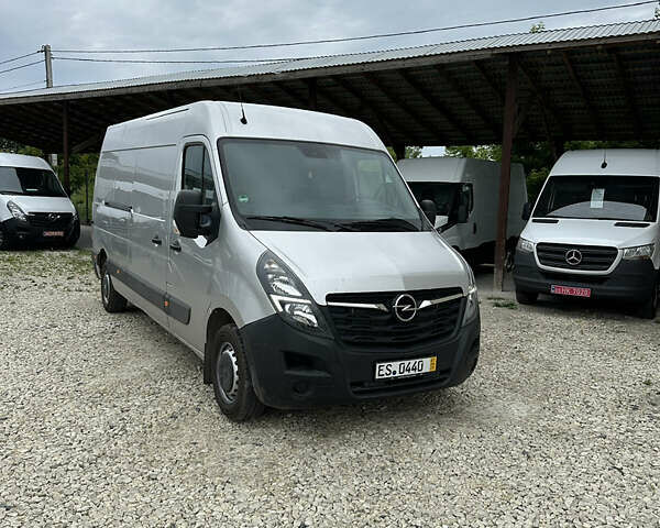 Серый Опель Movano, объемом двигателя 2.3 л и пробегом 198 тыс. км за 21000 $, фото 1 на Automoto.ua