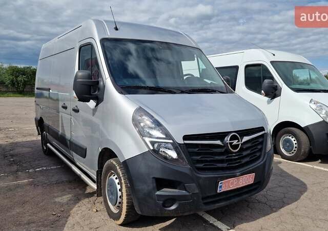 Серый Опель Movano, объемом двигателя 2.3 л и пробегом 166 тыс. км за 19900 $, фото 1 на Automoto.ua