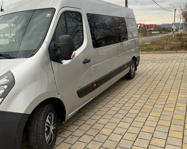 Серый Опель Movano, объемом двигателя 2.3 л и пробегом 177 тыс. км за 22500 $, фото 1 на Automoto.ua