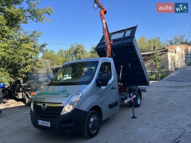 Серый Опель Movano, объемом двигателя 2.3 л и пробегом 177 тыс. км за 28500 $, фото 1 на Automoto.ua
