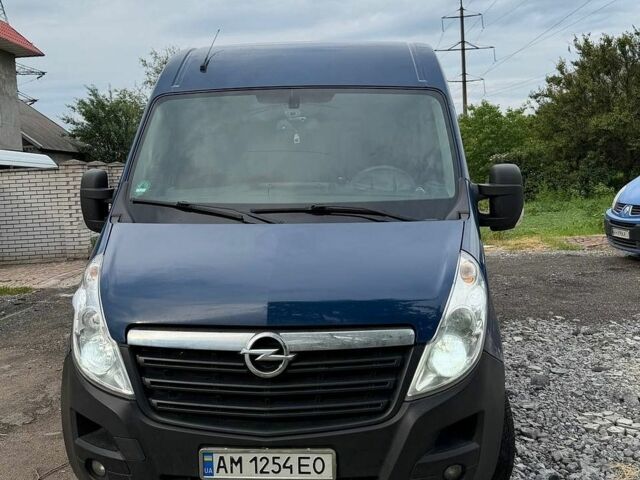 Синий Опель Movano, объемом двигателя 2.3 л и пробегом 245 тыс. км за 20000 $, фото 1 на Automoto.ua