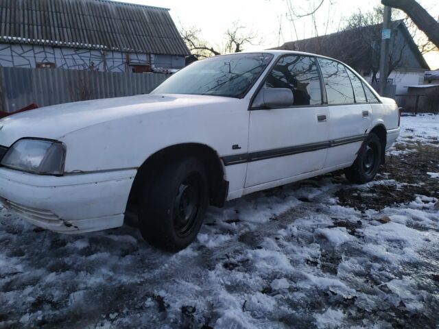 Білий Опель Омега, об'ємом двигуна 2 л та пробігом 432 тис. км за 929 $, фото 1 на Automoto.ua