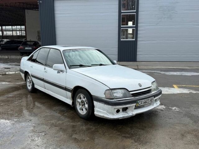 Білий Опель Омега, об'ємом двигуна 2.3 л та пробігом 188 тис. км за 750 $, фото 1 на Automoto.ua