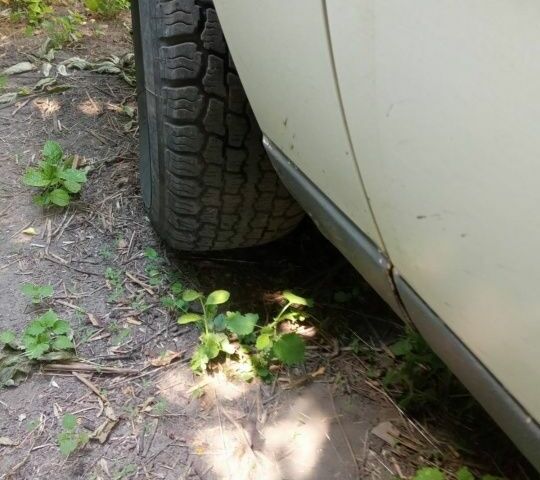 Білий Опель Омега, об'ємом двигуна 2 л та пробігом 250 тис. км за 903 $, фото 1 на Automoto.ua