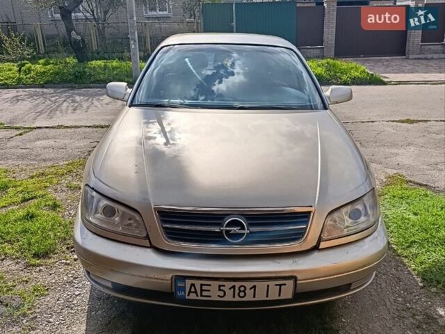 Бежевый Опель Омега, объемом двигателя 2 л и пробегом 278 тыс. км за 2200 $, фото 1 на Automoto.ua