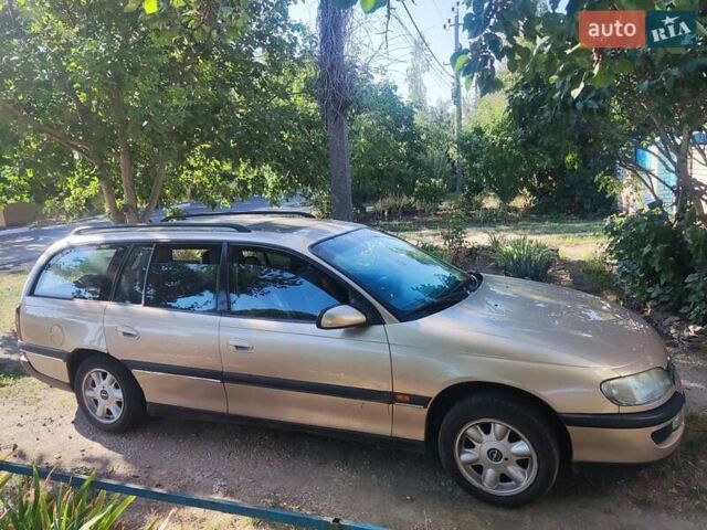 Бежевый Опель Омега, объемом двигателя 2 л и пробегом 375 тыс. км за 2700 $, фото 1 на Automoto.ua