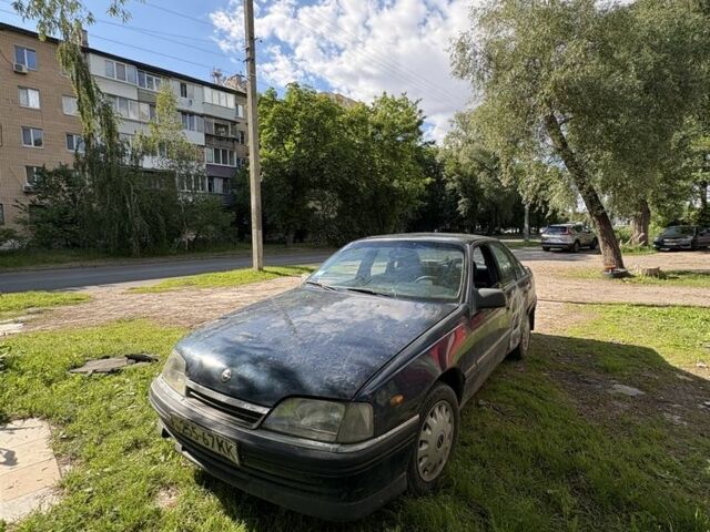 Черный Опель Омега, объемом двигателя 2 л и пробегом 444 тыс. км за 650 $, фото 1 на Automoto.ua