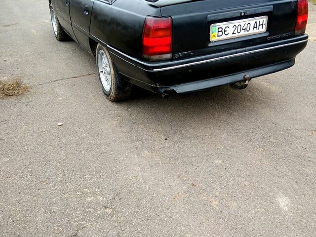 Черный Опель Омега, объемом двигателя 2 л и пробегом 189 тыс. км за 1300 $, фото 1 на Automoto.ua