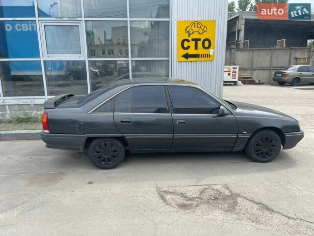 Чорний Опель Омега, об'ємом двигуна 2 л та пробігом 311 тис. км за 1100 $, фото 1 на Automoto.ua