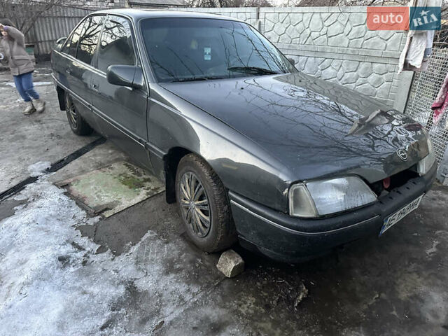 Черный Опель Омега, объемом двигателя 2 л и пробегом 350 тыс. км за 850 $, фото 1 на Automoto.ua