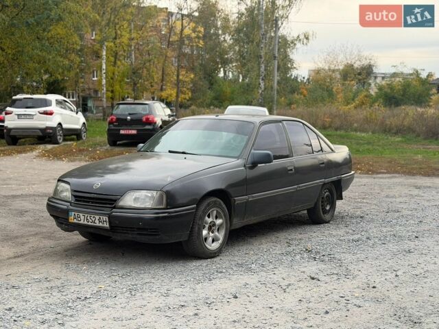 Чорний Опель Омега, об'ємом двигуна 2 л та пробігом 280 тис. км за 750 $, фото 1 на Automoto.ua