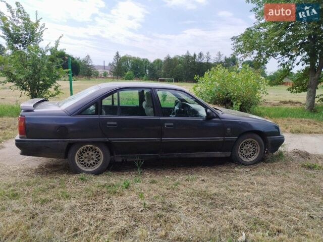 Черный Опель Омега, объемом двигателя 2 л и пробегом 395 тыс. км за 800 $, фото 1 на Automoto.ua