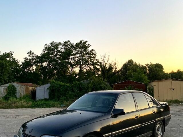 Чорний Опель Омега, об'ємом двигуна 2.3 л та пробігом 0 тис. км за 750 $, фото 1 на Automoto.ua