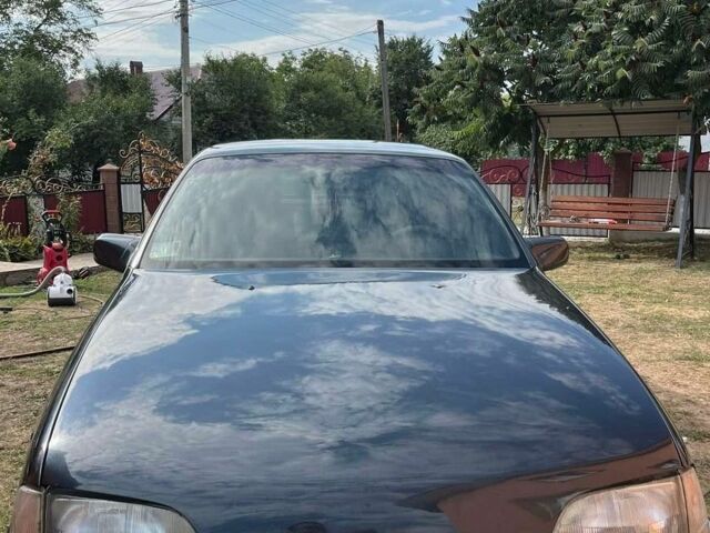 Черный Опель Омега, объемом двигателя 2 л и пробегом 589 тыс. км за 850 $, фото 1 на Automoto.ua