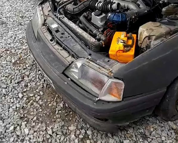 Черный Опель Омега, объемом двигателя 2.6 л и пробегом 123 тыс. км за 800 $, фото 1 на Automoto.ua