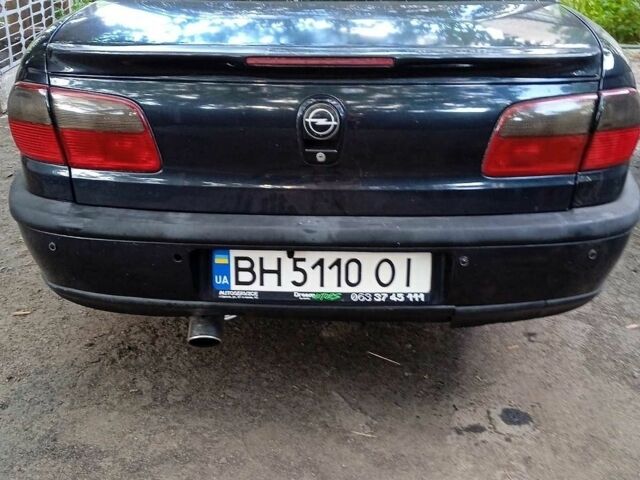 Чорний Опель Омега, об'ємом двигуна 2.96 л та пробігом 220 тис. км за 2600 $, фото 1 на Automoto.ua