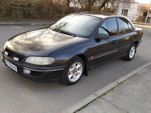 Чорний Опель Омега, об'ємом двигуна 2.5 л та пробігом 400 тис. км за 2100 $, фото 1 на Automoto.ua