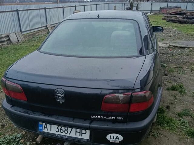 Черный Опель Омега, объемом двигателя 2 л и пробегом 3 тыс. км за 1300 $, фото 1 на Automoto.ua