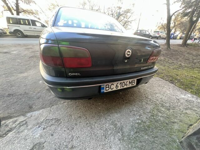 Чорний Опель Омега, об'ємом двигуна 2 л та пробігом 3 тис. км за 1600 $, фото 1 на Automoto.ua