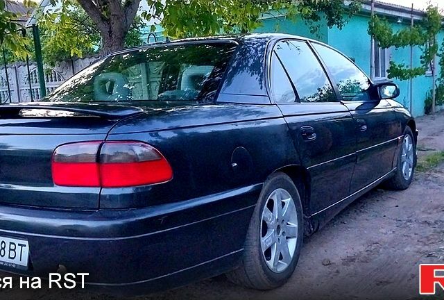 Черный Опель Омега, объемом двигателя 3 л и пробегом 180 тыс. км за 2450 $, фото 1 на Automoto.ua