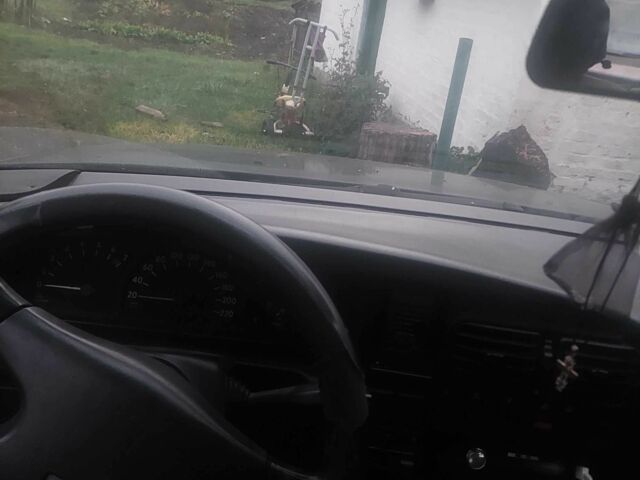 Черный Опель Омега, объемом двигателя 2 л и пробегом 46 тыс. км за 403 $, фото 1 на Automoto.ua