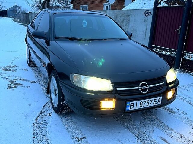Чорний Опель Омега, об'ємом двигуна 2 л та пробігом 316 тис. км за 2800 $, фото 1 на Automoto.ua