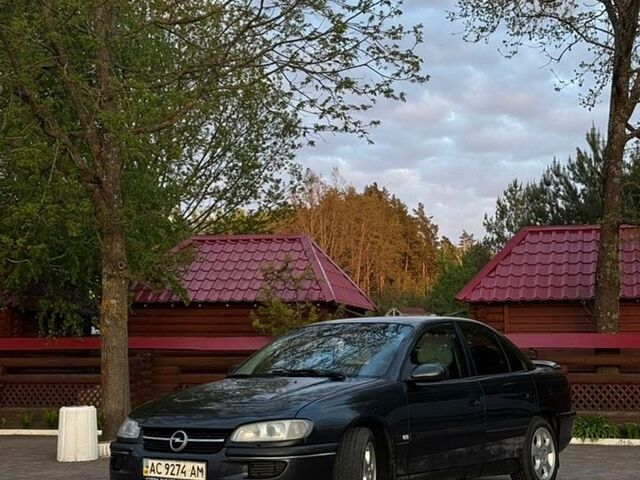 Чорний Опель Омега, об'ємом двигуна 2.5 л та пробігом 351 тис. км за 1299 $, фото 1 на Automoto.ua