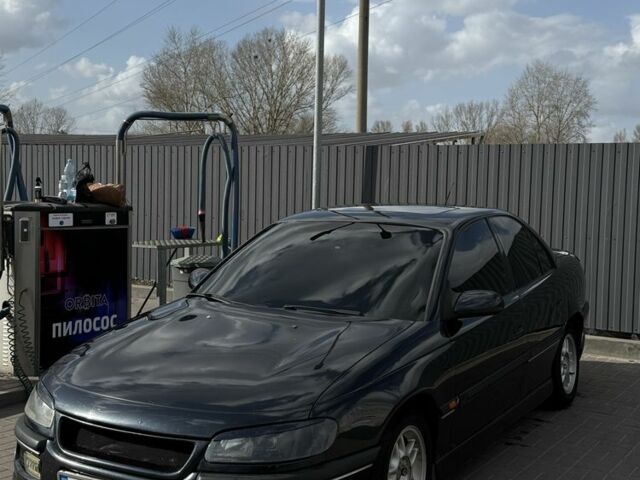 Черный Опель Омега, объемом двигателя 2 л и пробегом 406 тыс. км за 3500 $, фото 1 на Automoto.ua