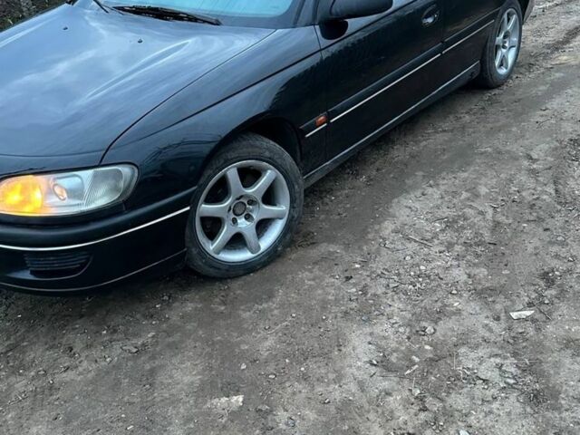 Чорний Опель Омега, об'ємом двигуна 2 л та пробігом 388 тис. км за 2900 $, фото 1 на Automoto.ua