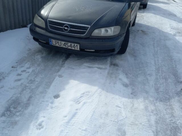Черный Опель Омега, объемом двигателя 2 л и пробегом 366 тыс. км за 1300 $, фото 1 на Automoto.ua